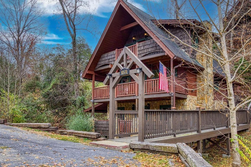 Bridgewood Cabin, Hot Tub, 1089 Of Free Attraction Tickets For Each Paid Day, Dollywood And More! Pigeon Forge Buitenkant foto