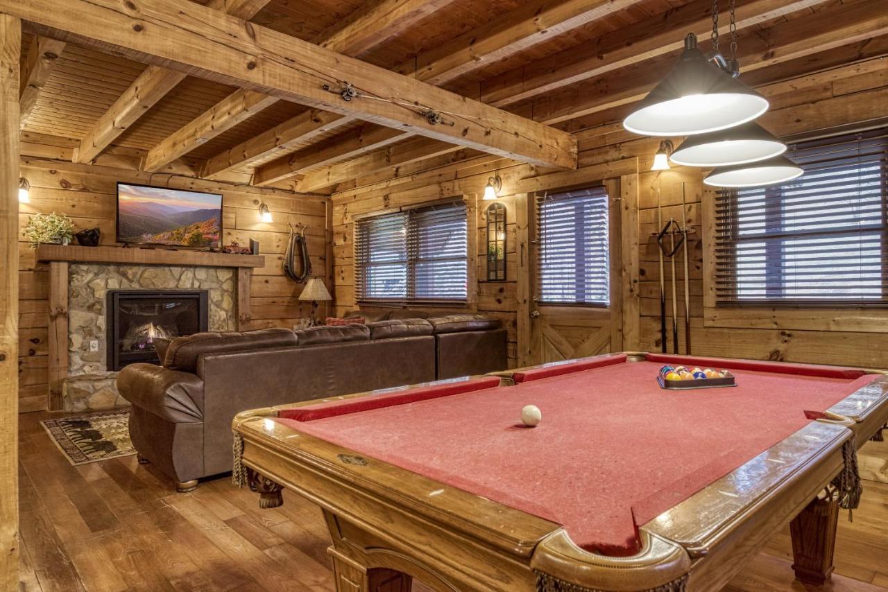 Bridgewood Cabin, Hot Tub, 1089 Of Free Attraction Tickets For Each Paid Day, Dollywood And More! Pigeon Forge Buitenkant foto