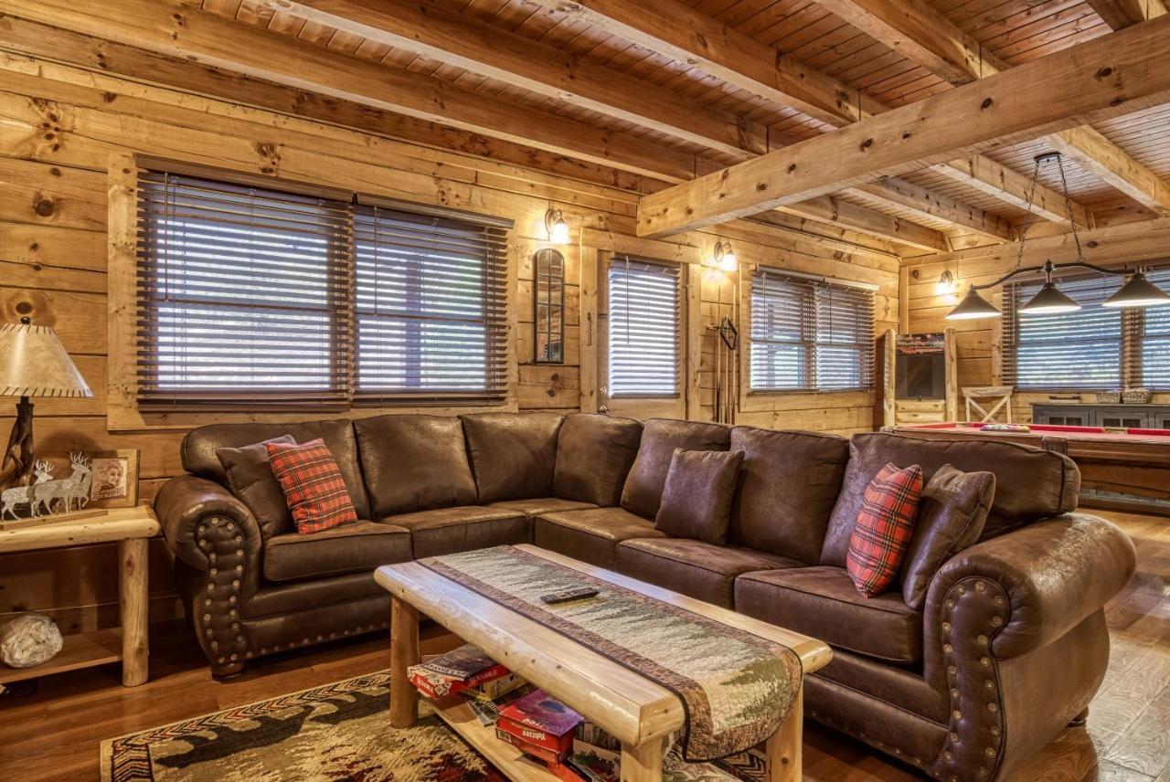 Bridgewood Cabin, Hot Tub, 1089 Of Free Attraction Tickets For Each Paid Day, Dollywood And More! Pigeon Forge Buitenkant foto