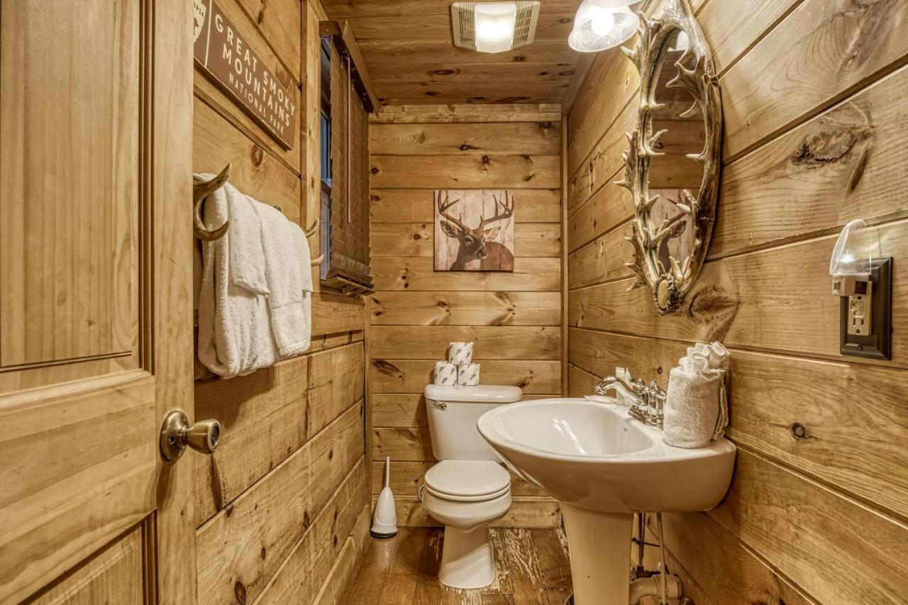 Bridgewood Cabin, Hot Tub, 1089 Of Free Attraction Tickets For Each Paid Day, Dollywood And More! Pigeon Forge Buitenkant foto