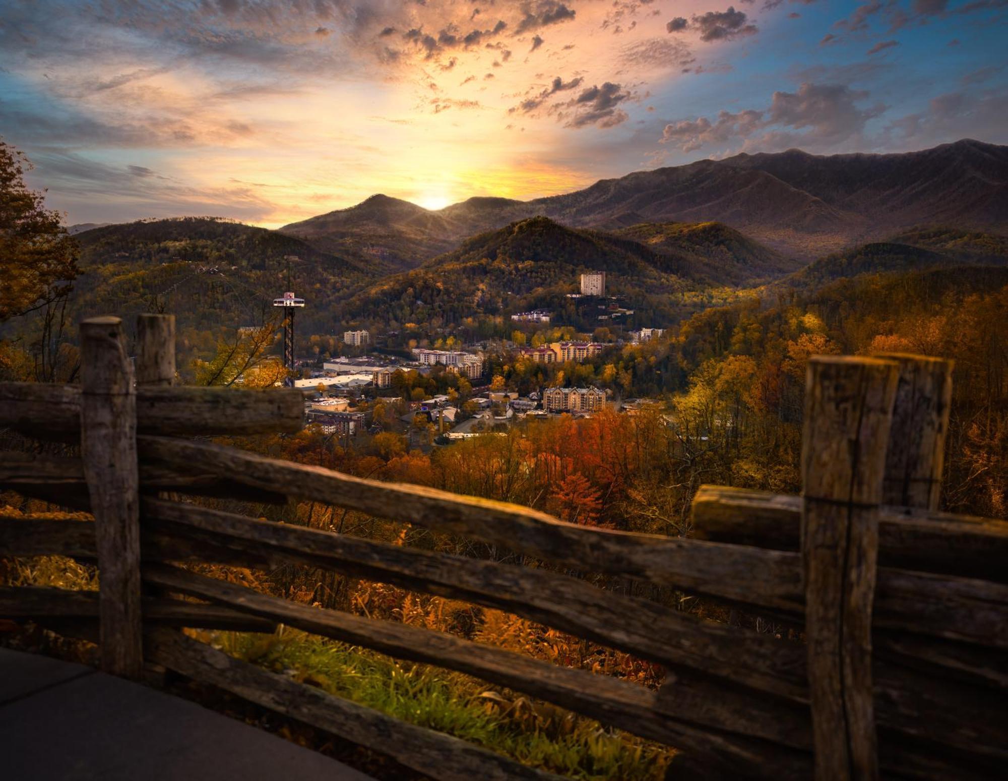 Bridgewood Cabin, Hot Tub, 1089 Of Free Attraction Tickets For Each Paid Day, Dollywood And More! Pigeon Forge Buitenkant foto