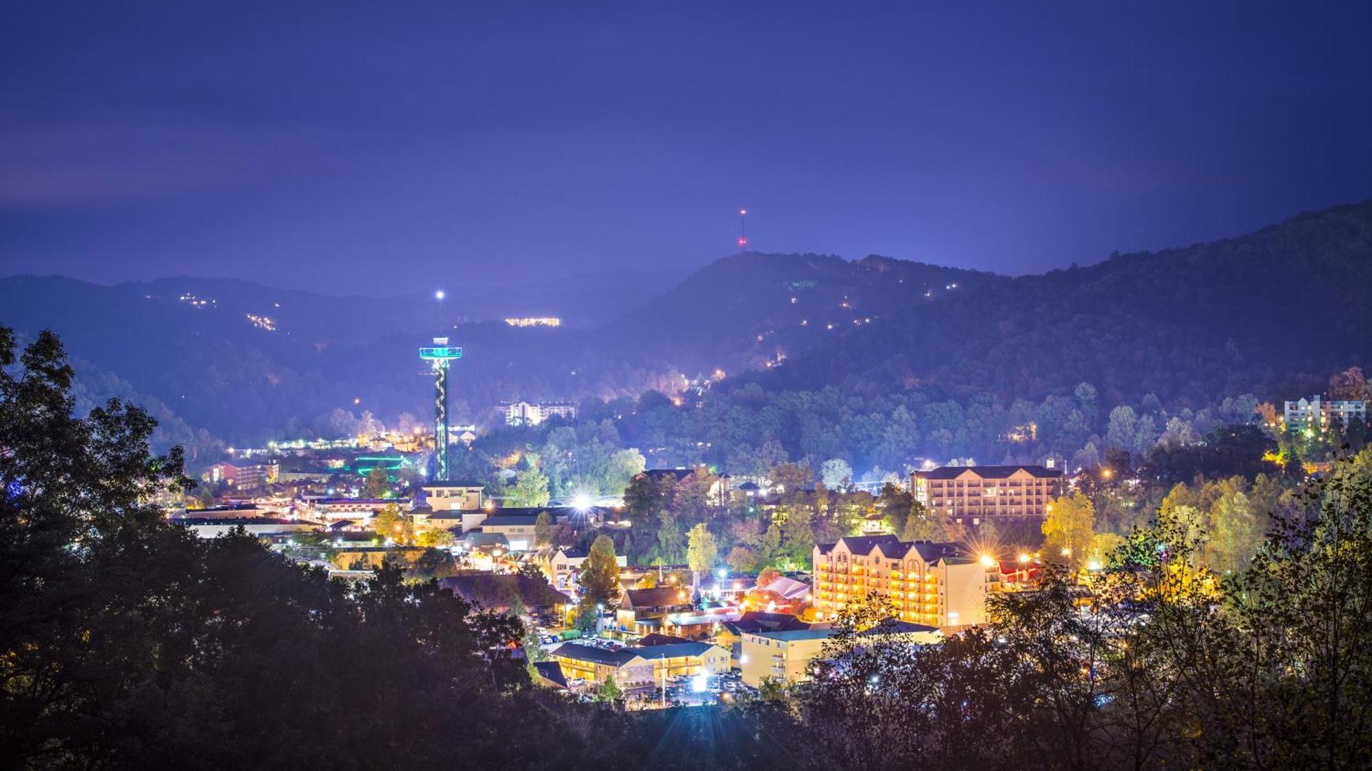 Bridgewood Cabin, Hot Tub, 1089 Of Free Attraction Tickets For Each Paid Day, Dollywood And More! Pigeon Forge Buitenkant foto