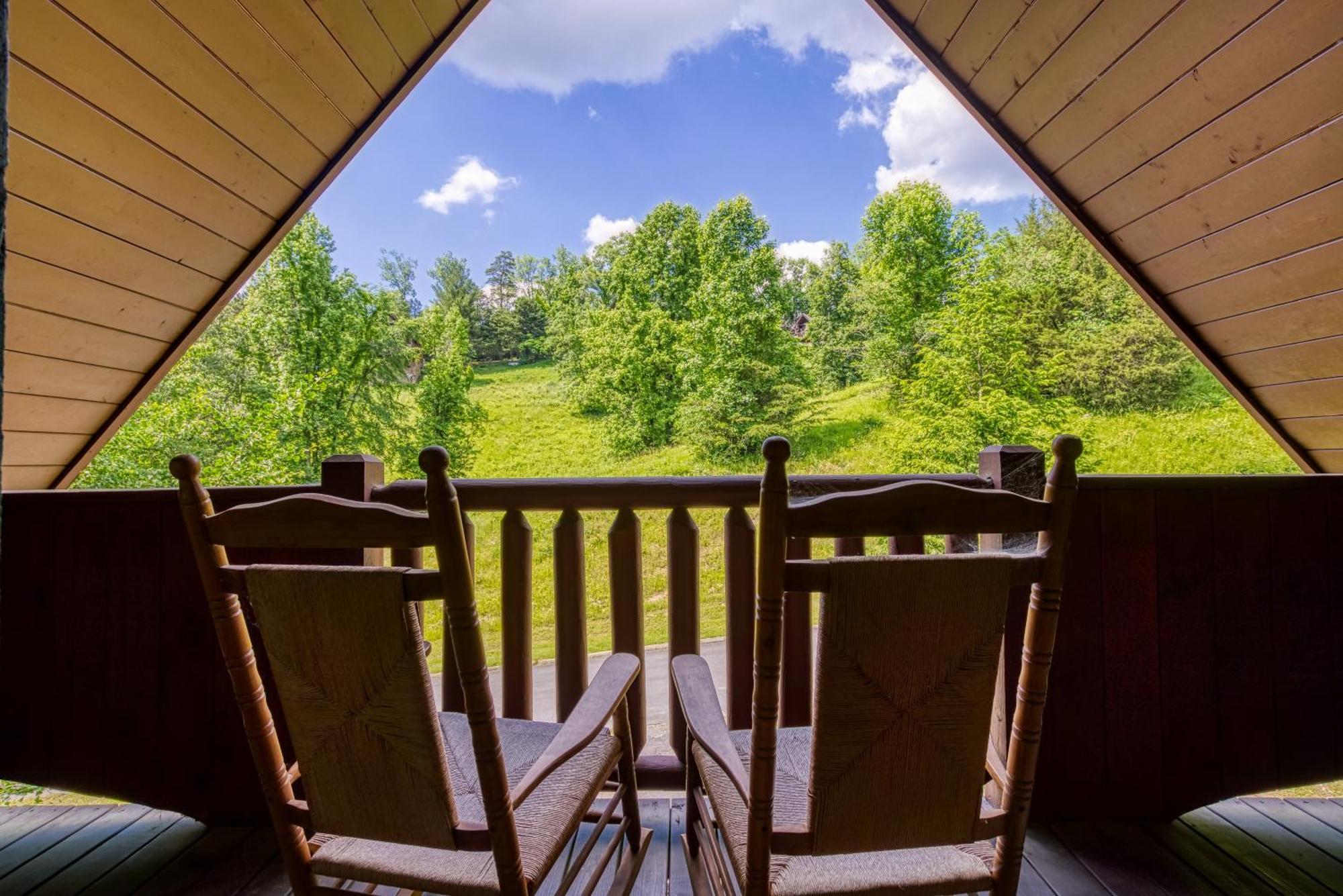 Bridgewood Cabin, Hot Tub, 1089 Of Free Attraction Tickets For Each Paid Day, Dollywood And More! Pigeon Forge Buitenkant foto