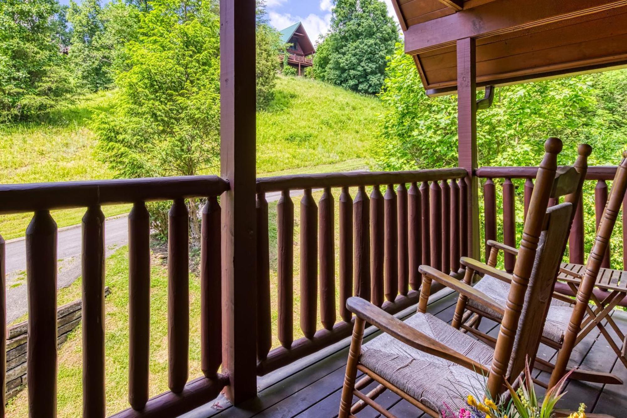 Bridgewood Cabin, Hot Tub, 1089 Of Free Attraction Tickets For Each Paid Day, Dollywood And More! Pigeon Forge Buitenkant foto